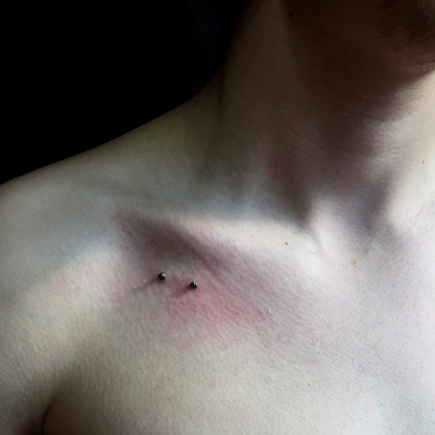collarbone,surface,piercing,istanbul